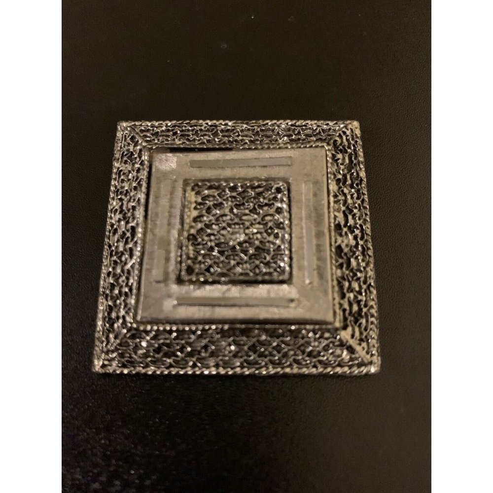 Vintage Square Silvertone Filigree Layered Brooch Pin